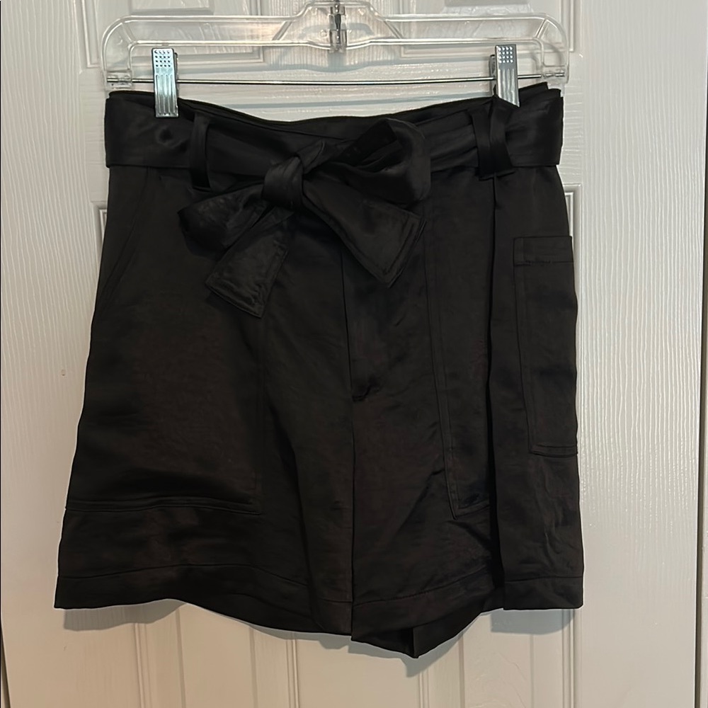 Banana Republic Satin Black Shorts. NWT. Size 10
